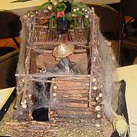 Picture of the Haunted Cabin centerpiece